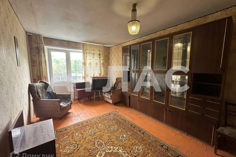 Продаётся 3-комнатная квартира, 56.6 м²