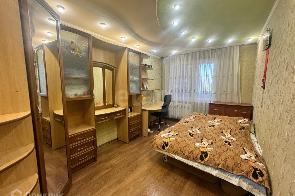 Продаётся 2-комнатная квартира, 56.8 м²