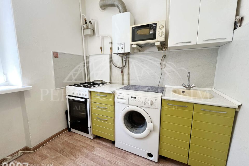 Продаётся 2-комнатная квартира, 41.8 м²