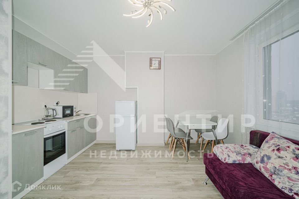 Продаётся 1-комнатная квартира, 54.9 м²