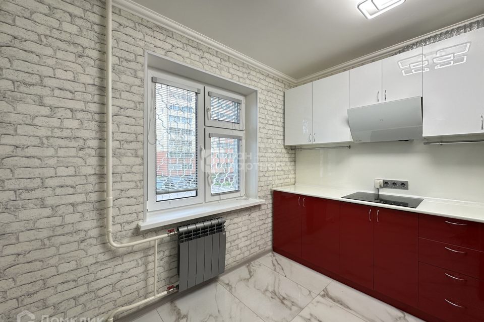 Продаётся 2-комнатная квартира, 56.9 м²