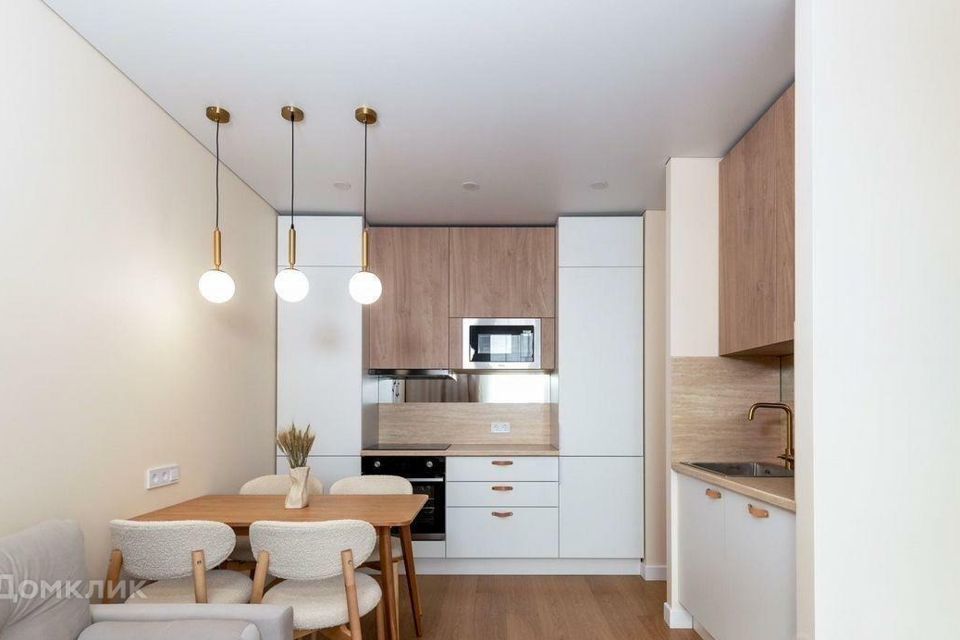 Продаётся 1-комнатная квартира, 38 м²