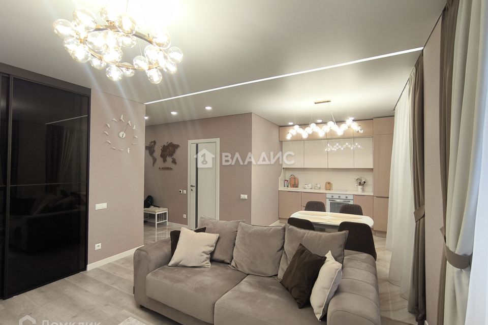 Продаётся 1-комнатная квартира, 50.5 м²