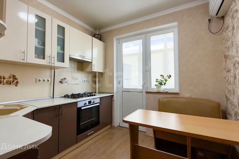 Продаётся 2-комнатная квартира, 56.1 м²
