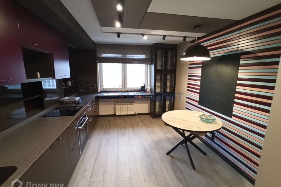 Продаётся 3-комнатная квартира, 90.2 м²