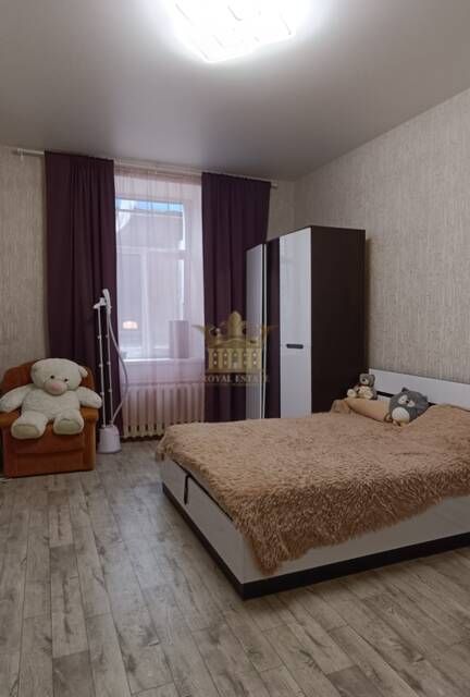 Продаётся 4-комнатная квартира, 104 м²