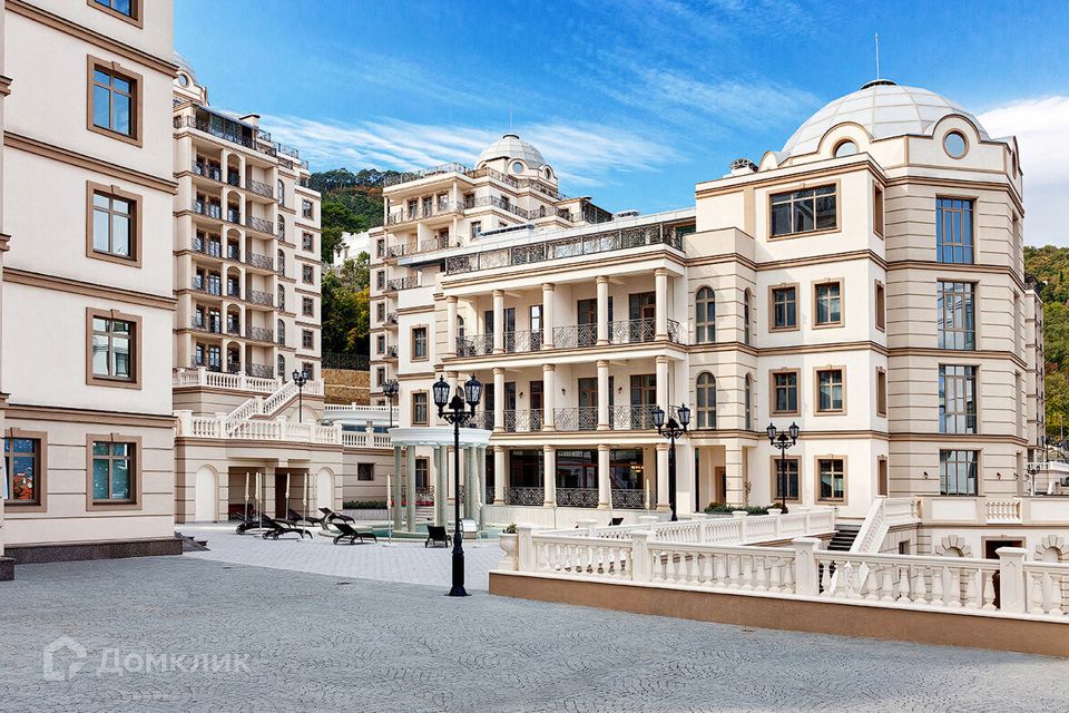 Продаётся 1-комнатная квартира, 65.7 м²