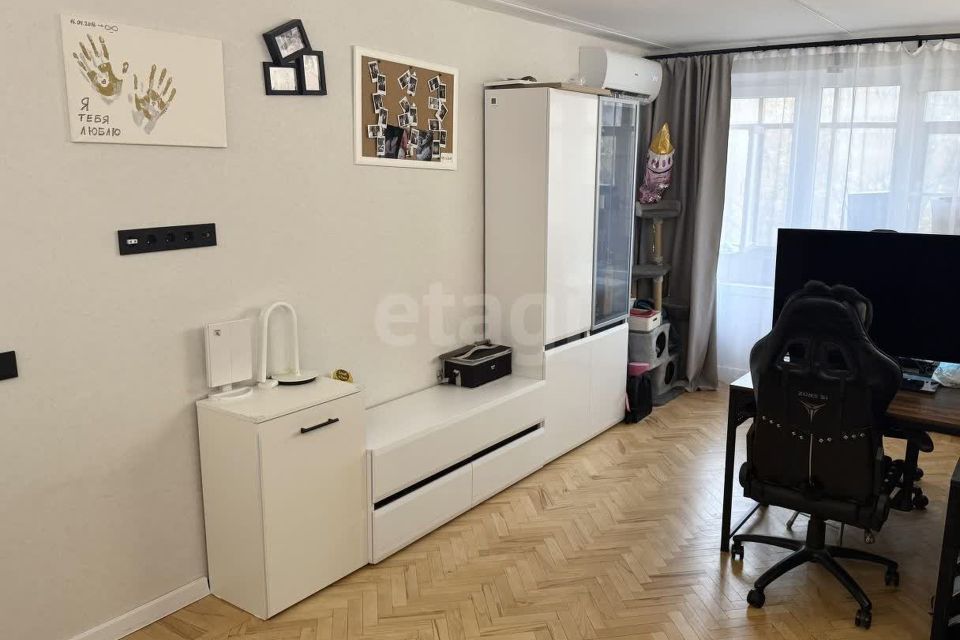 Продаётся 2-комнатная квартира, 41.6 м²