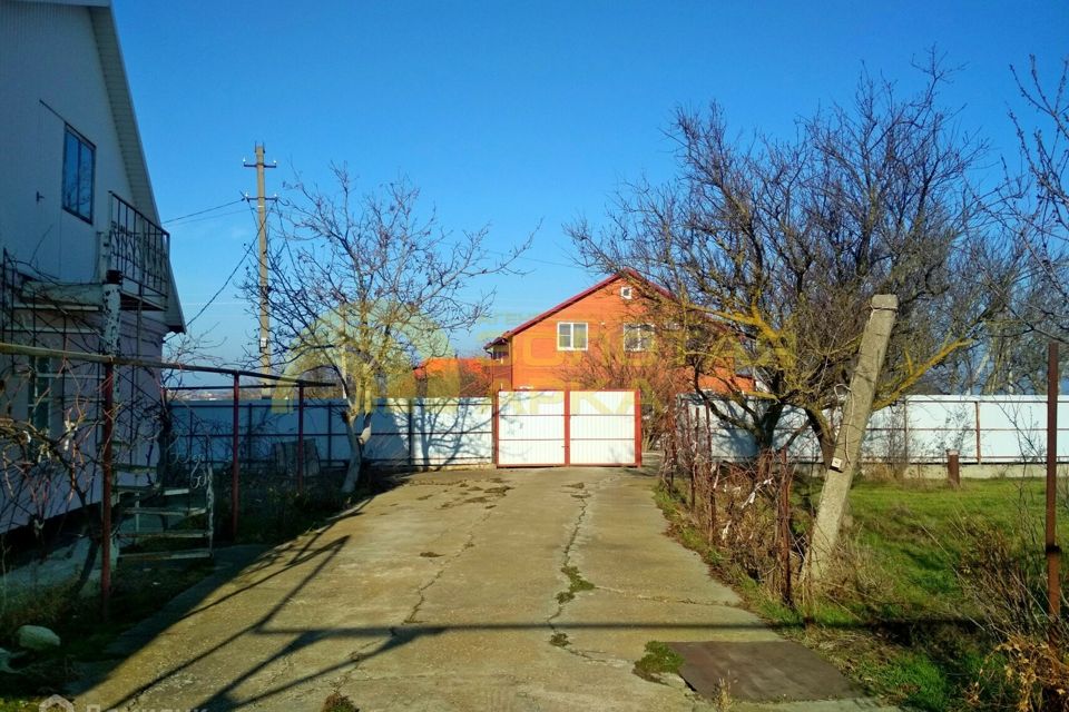 Продаётся 4-комнатная квартира, 124 м²