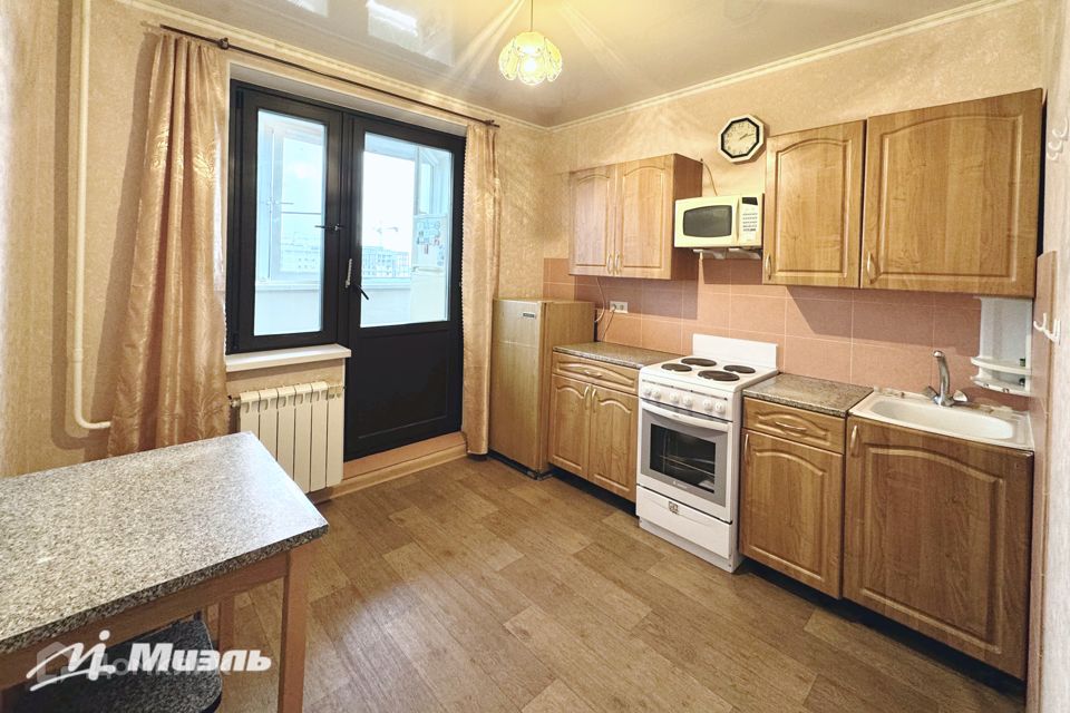 Продаётся 1-комнатная квартира, 40.6 м²