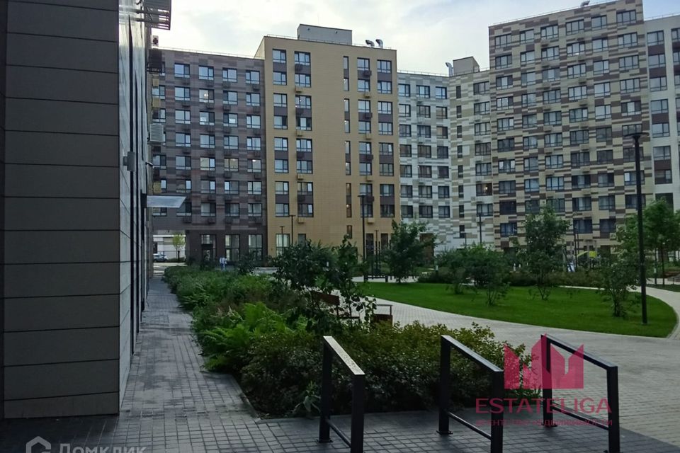 Сдаётся 2-комнатная квартира, 67.6 м²