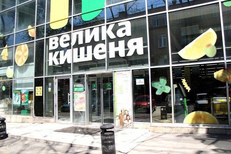 Сдаётся торговое помещение, 3906 м²