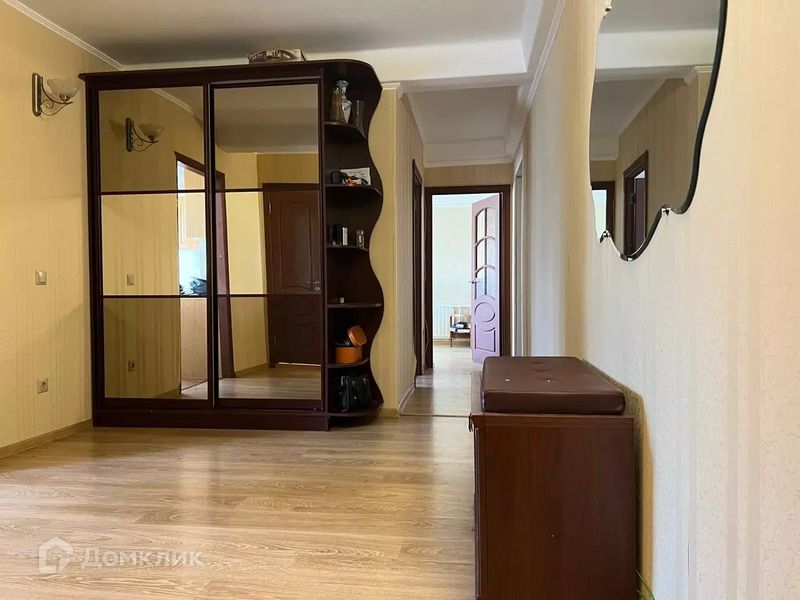 Продаётся 4-комнатная квартира, 91 м²