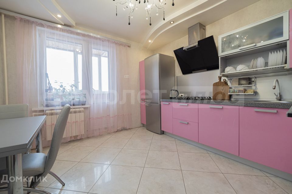 Продаётся 2-комнатная квартира, 69.3 м²