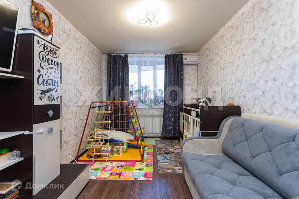 Продаётся 1-комнатная квартира, 30.5 м²