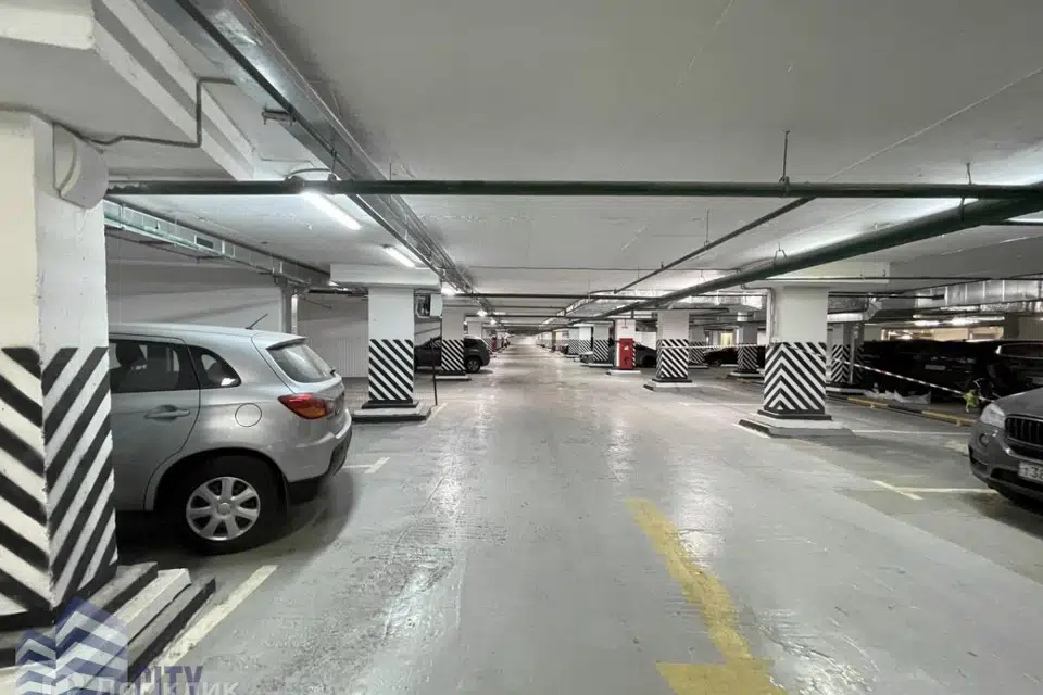 Продаётся машиноместо, 23.6 м²