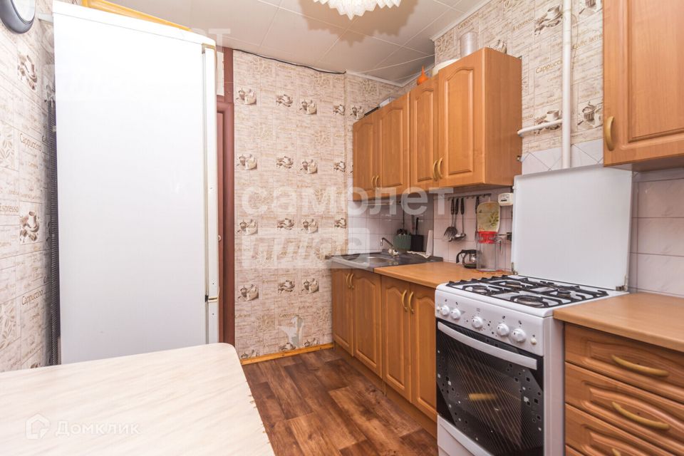 Продаётся 3-комнатная квартира, 56.5 м²