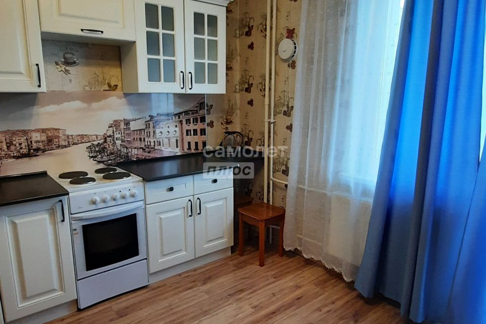 Продаётся 1-комнатная квартира, 37.5 м²