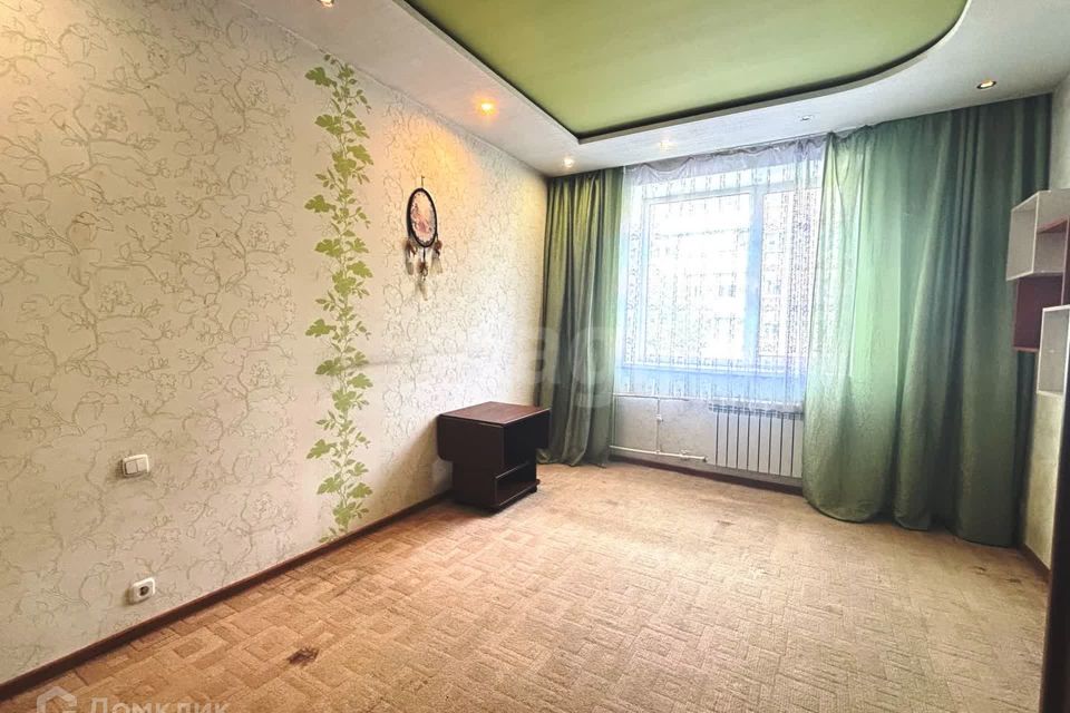 Продаётся 2-комнатная квартира, 56.8 м²