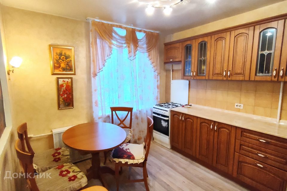 Продаётся 2-комнатная квартира, 56 м²