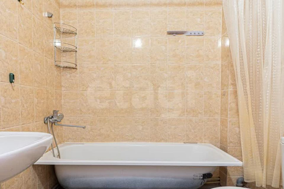 Продаётся 1-комнатная квартира, 40.4 м²