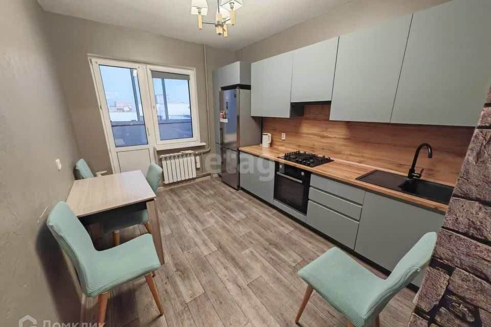 Продаётся 1-комнатная квартира, 37.8 м²