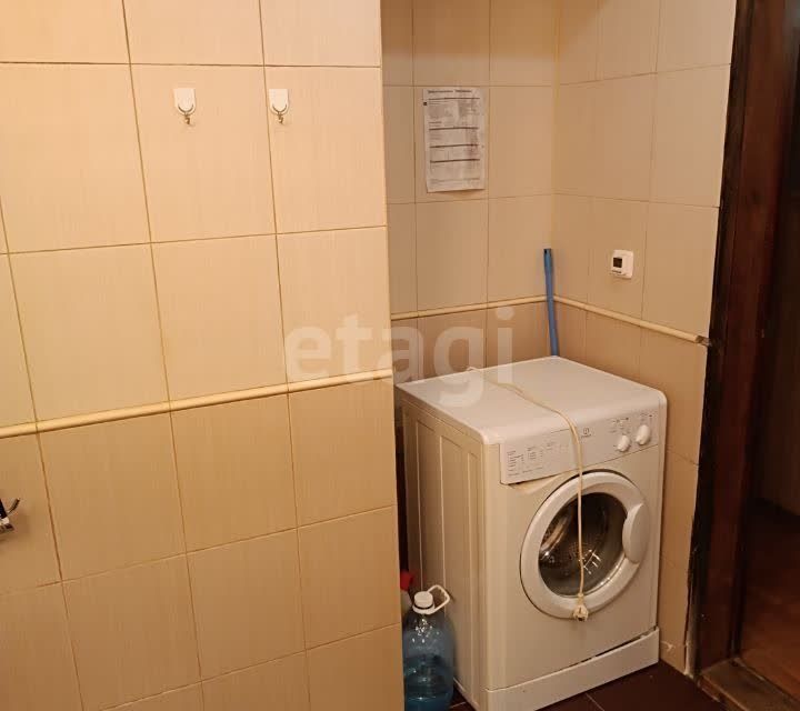 Продаётся 4-комнатная квартира, 81 м²