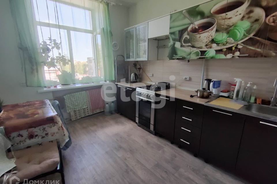 Продаётся комната в 4-комн. квартире, 24 м²