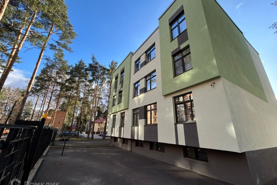 Продаётся 1-комнатная квартира, 38.3 м²
