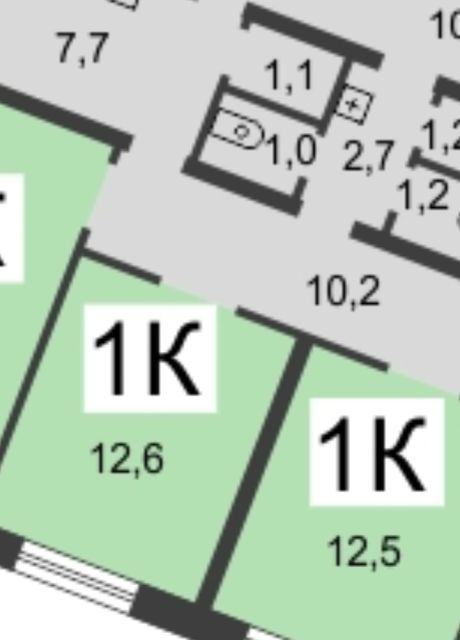 Продаётся комната в 16-комн. квартире, 12.6 м²