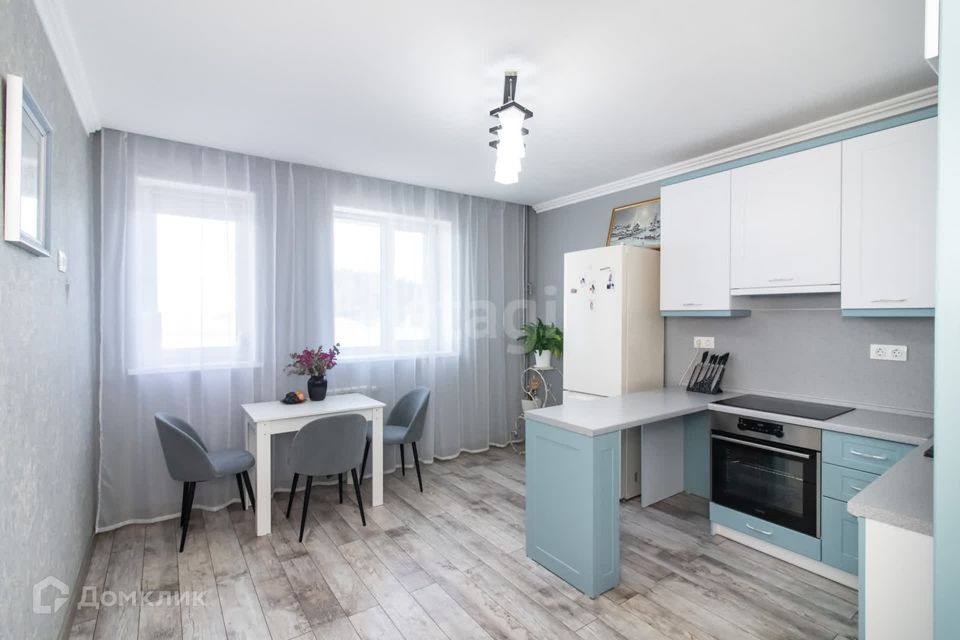 Продаётся 2-комнатная квартира, 63.2 м²