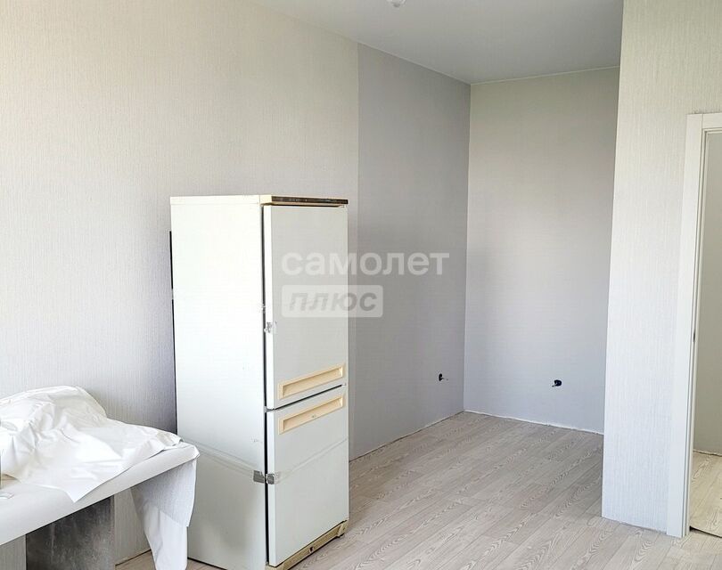 Продаётся 1-комнатная квартира, 40.4 м²