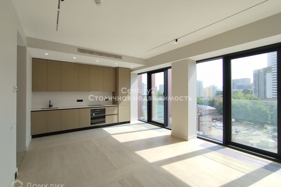 Продаётся 3-комнатная квартира, 60.5 м²