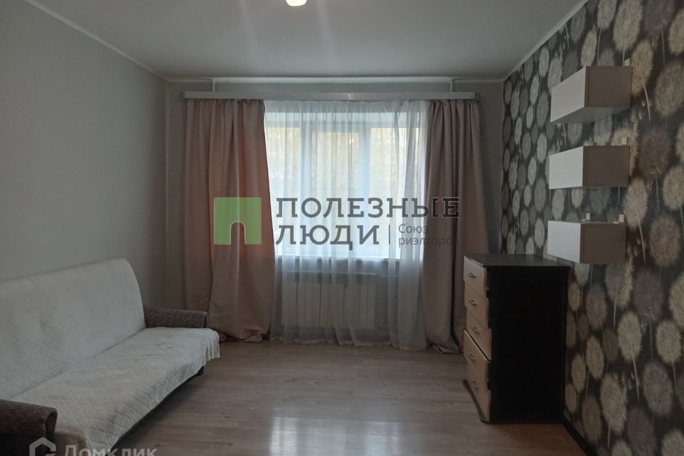 Продаётся 1-комнатная квартира, 38 м²