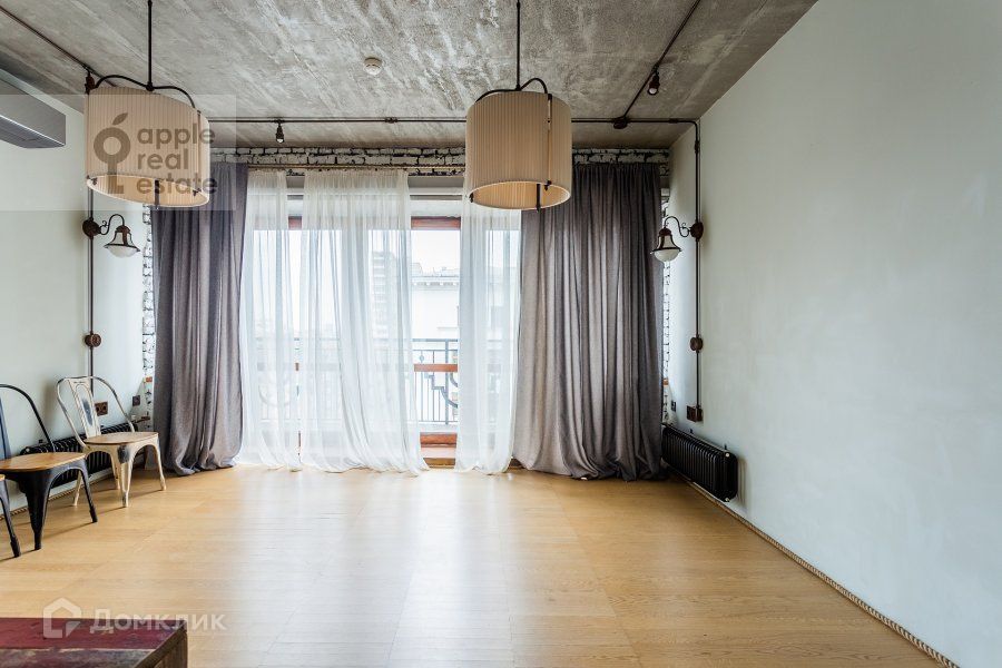 Продаётся 5-комнатная квартира, 165.7 м²
