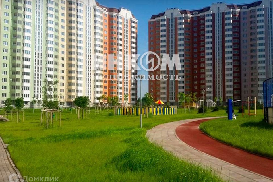 Продаётся 2-комнатная квартира, 51.7 м²