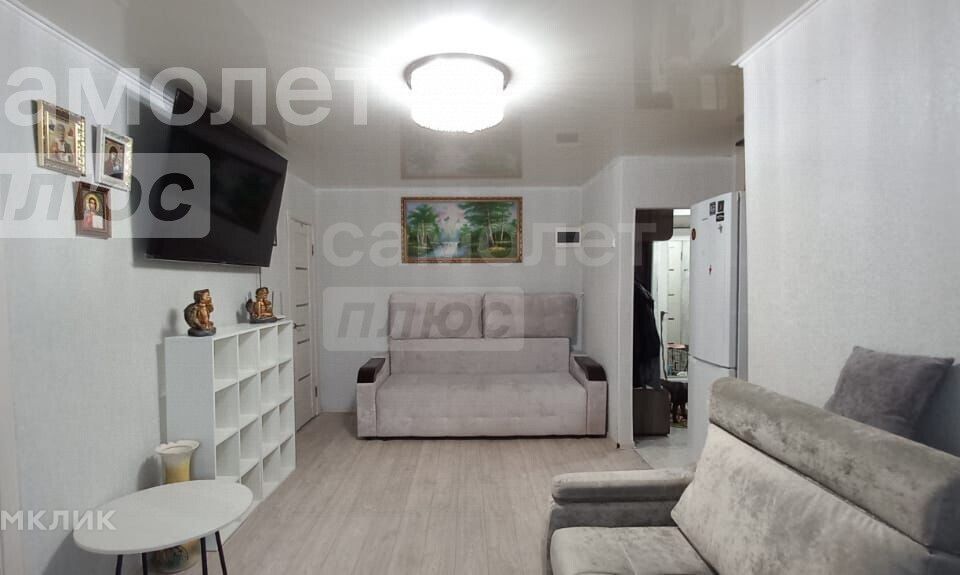 Продаётся 3-комнатная квартира, 41.2 м²