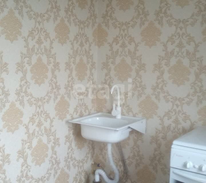 Продаётся 2-комнатная квартира, 42.9 м²