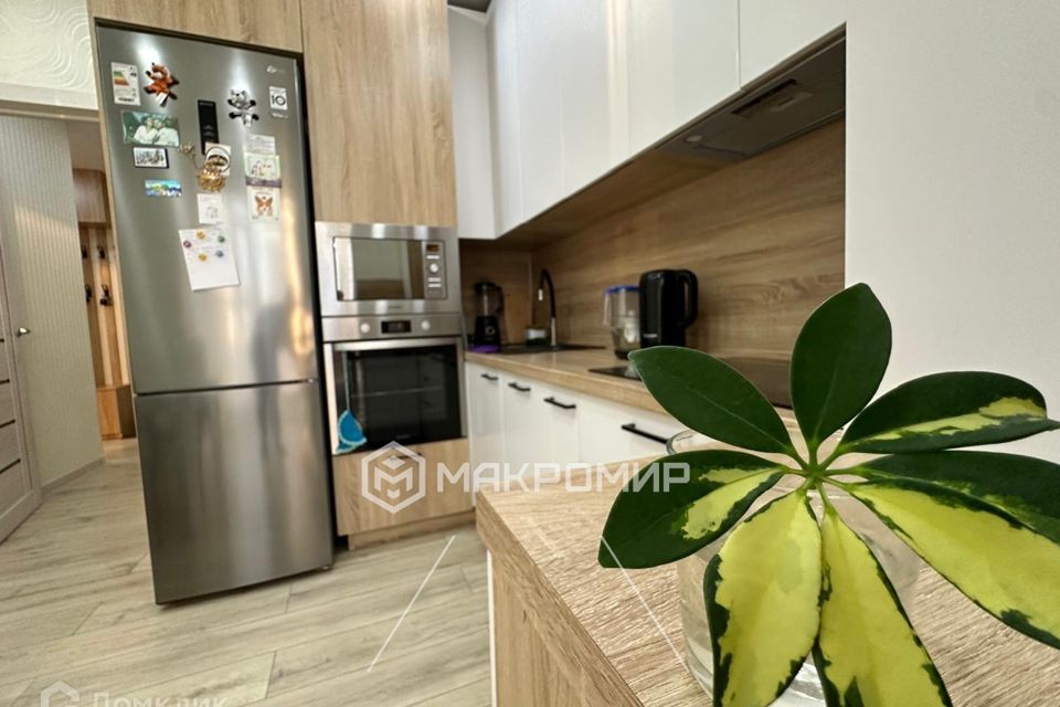 Продаётся 3-комнатная квартира, 71.4 м²