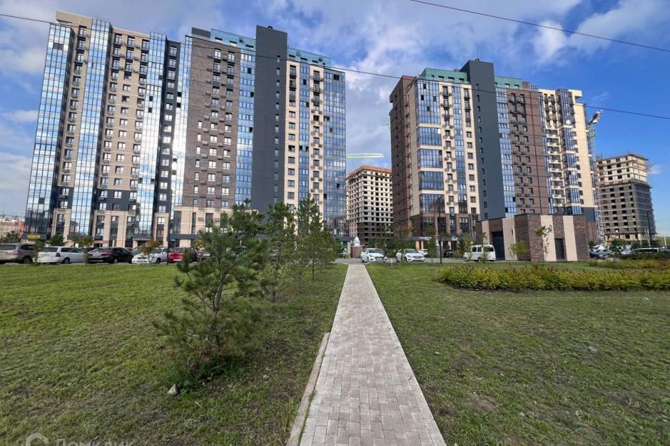 Продаётся 2-комнатная квартира, 60.2 м²
