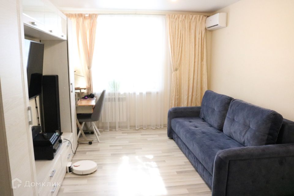 Продаётся 1-комнатная квартира, 46.9 м²