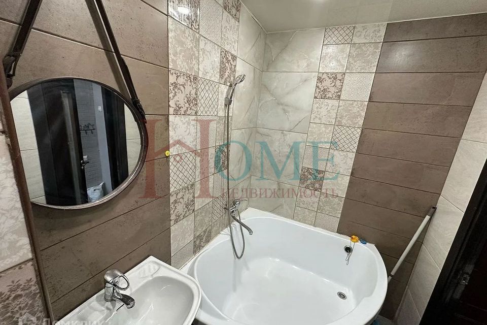 Сдаётся 1-комнатная квартира, 32 м²