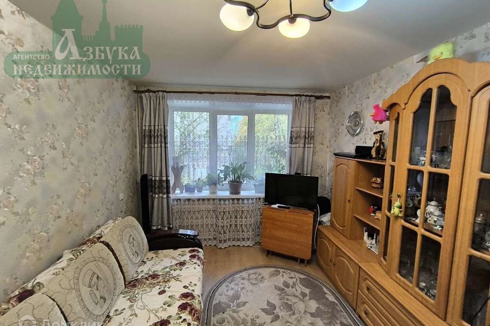 Продаётся 2-комнатная квартира, 43.6 м²