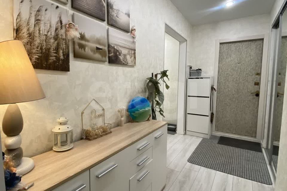 Продаётся 2-комнатная квартира, 54.5 м²