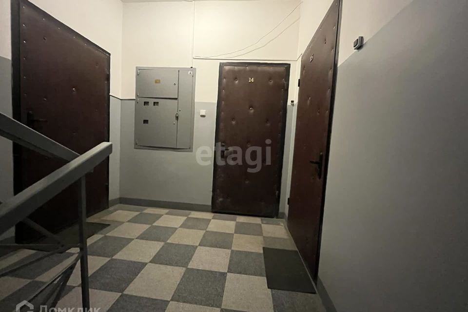 Продаётся 3-комнатная квартира, 108.1 м²