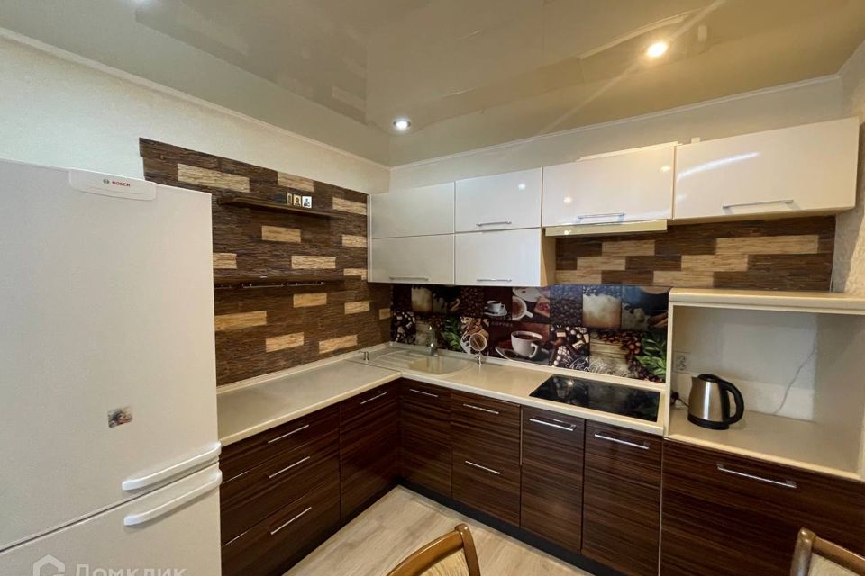 Сдаётся 1-комнатная квартира, 45 м²
