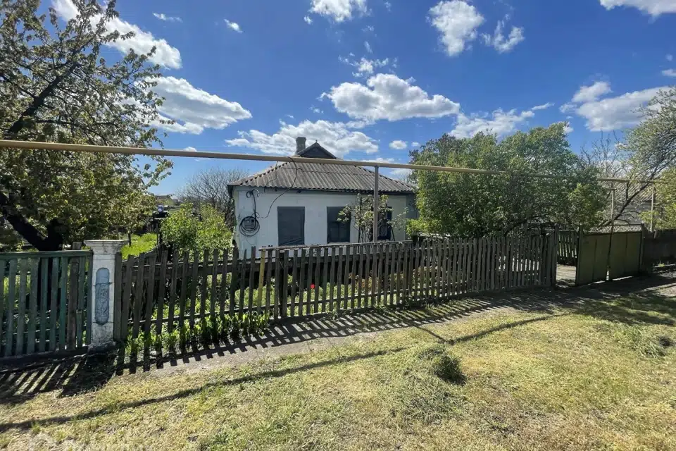 Продаётся 1-этажный дом, 100 м²