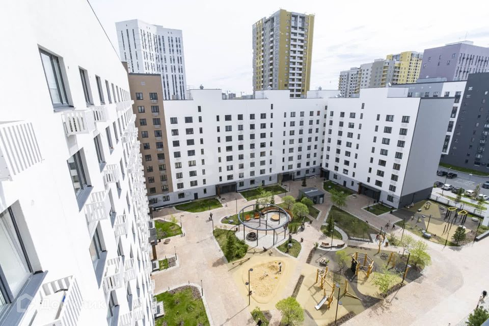 Продаётся 2-комнатная квартира, 66.6 м²