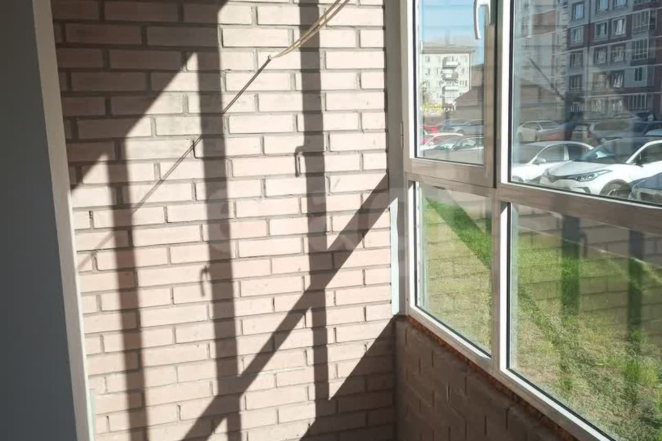 Продаётся 2-комнатная квартира, 69.8 м²