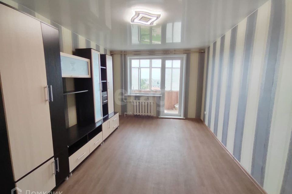 Продаётся 1-комнатная квартира, 37.9 м²